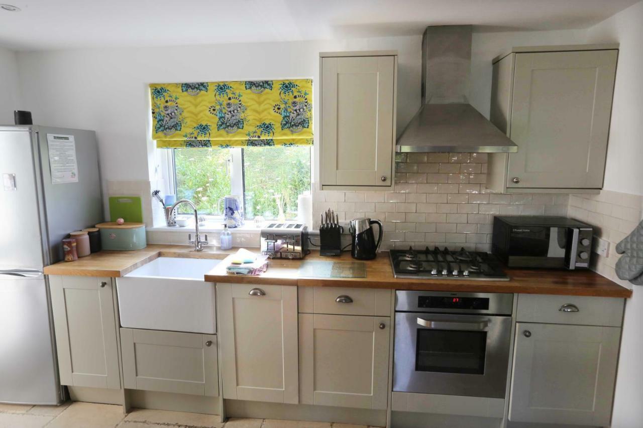 4A Dolphin Close Apartment ไลม์รีจิส ภายนอก รูปภาพ